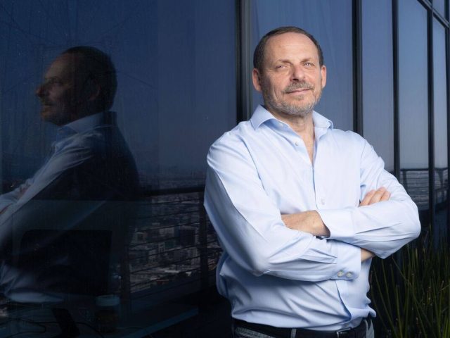 Nebius приобретает разработчика ПО для ИИ-агентов Tavily