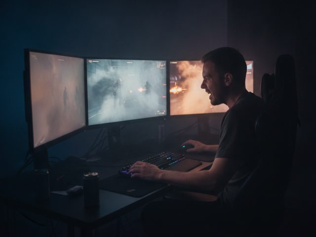Игроки CS2 используют смоки для обмана античита